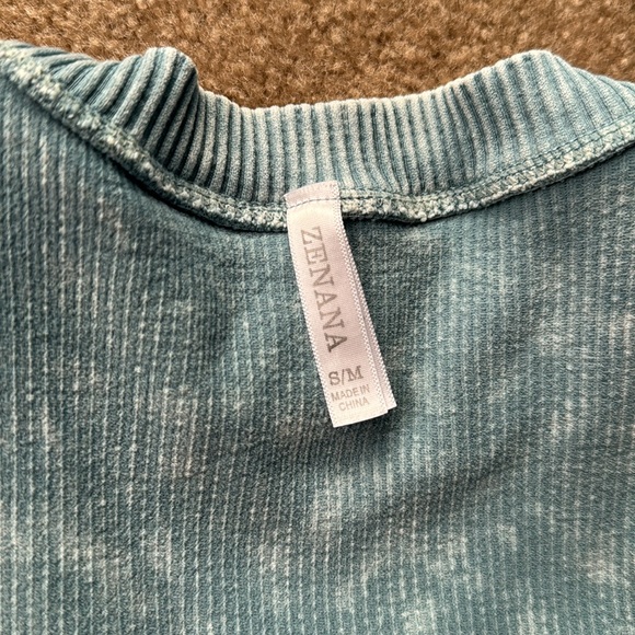 Zenana Outfitters Ribbed Sleeveless Top in Light Blue - Picture 5 of 5